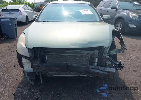 2008 Nissan Altima z USA, uszkodzony, nr VIN 1N4CL21E08C228462